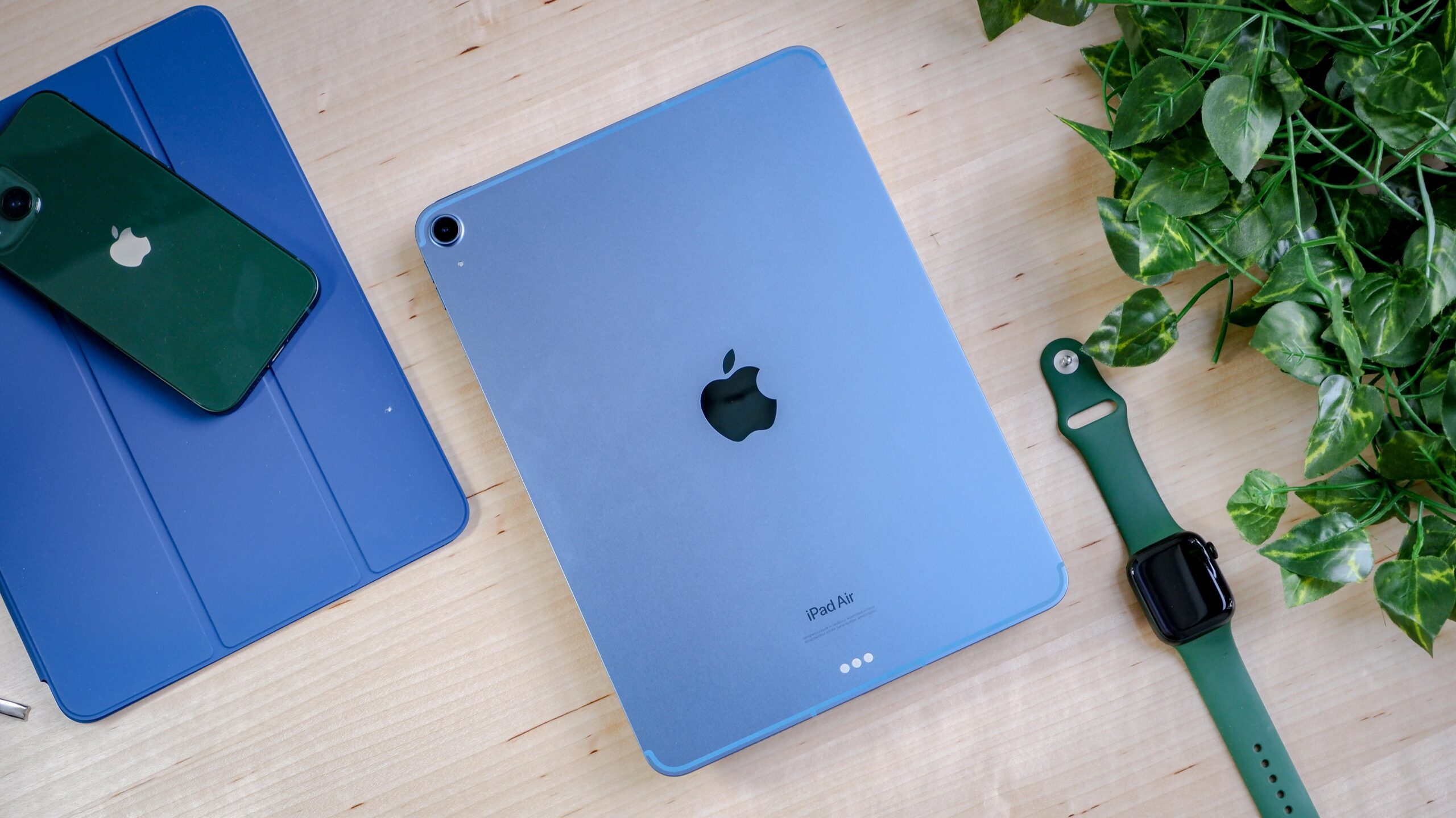 iPad Air 6: Is the Tab S10 Plus