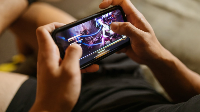 How to Set Up and Optimize Your Phone for Gaming