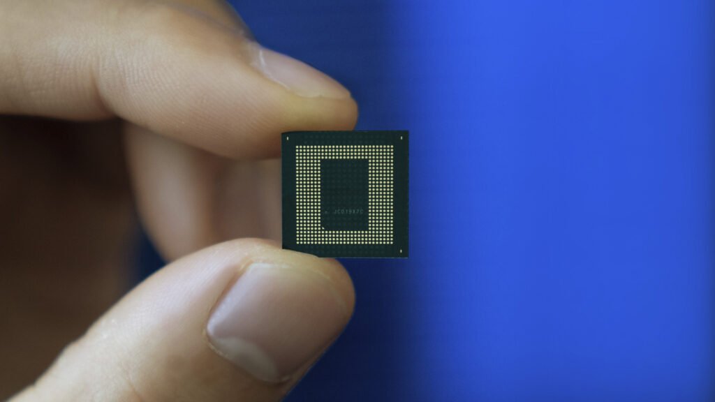 smartphone chipset comparison